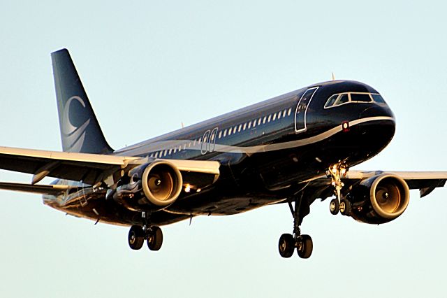 Airbus A320 (LY-COM) - Cubana (operated by Avion Express). Arriving from Frank Pais Airport (Holguin) MUHG / HOG