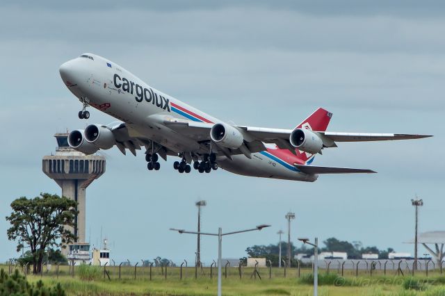 BOEING 747-8 (LX-VCG) - Cargolux Airlines International S.A. - Boeing 747-8R7(F)br /Registro: LX-VCGbr /br /Campinas (VCP) -> Luxembourg (LUX)br /br /Aeroporto Internacional de Viracopos.