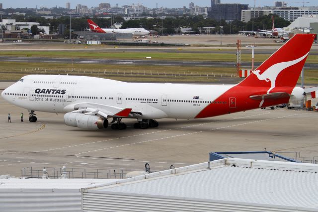 Boeing 747-400 (VH-OJL)