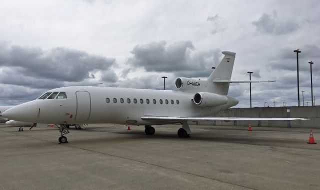 Dassault Falcon 900 (D-AHER)