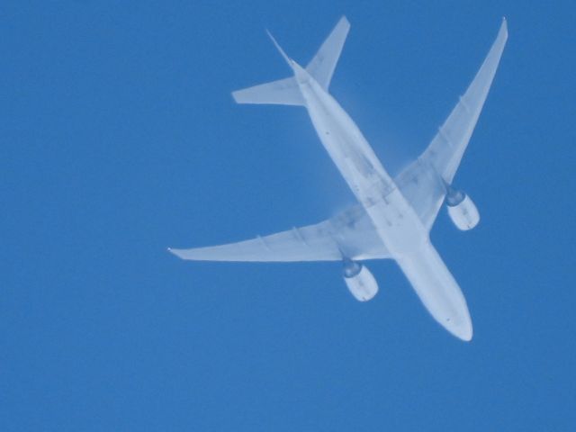 BOEING 777-200LR (D-ALFJ) - GEC8225br /GDL-FRAbr /08/28/22