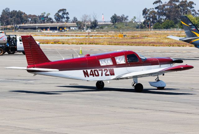Piper Saratoga (N4072W)