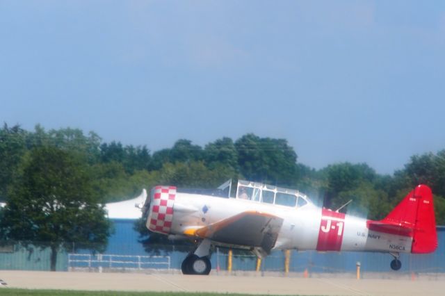 North American T-6 Texan (N36CA)