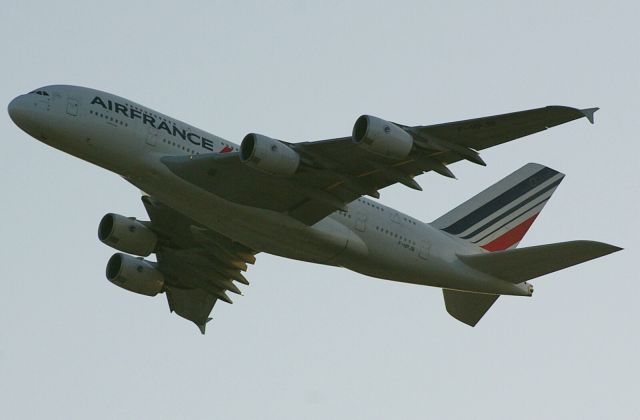 Airbus A380-800 (F-HPJB)