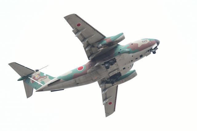 KAWASAKI C-1 (78-1026) - Go-around training at Ranway 17.br /12.March.2021