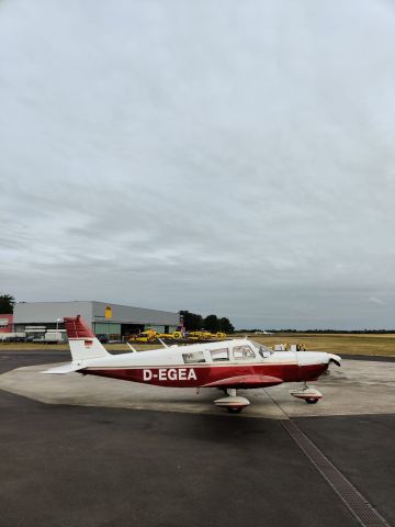 Piper Saratoga (D-EGEA)