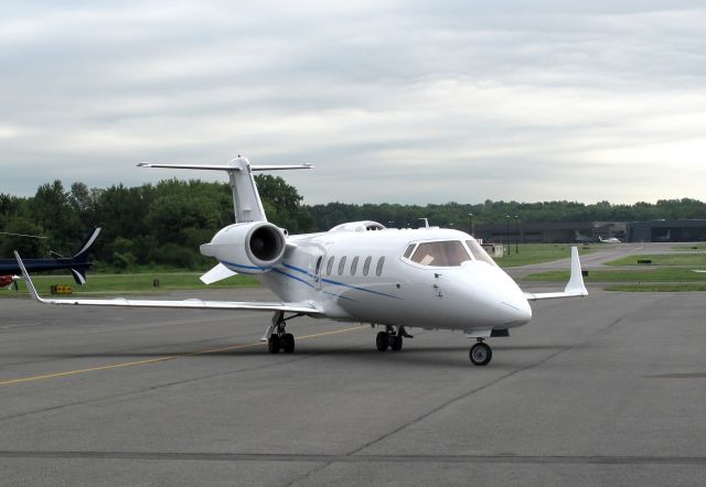Eclipse 500 (N106FF) - A brand-new 2010 model Lear 60!