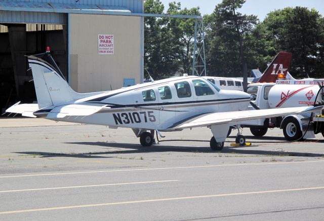 Beechcraft Bonanza (36) (N31075) - At thr friendly GRIFFINS FBO.