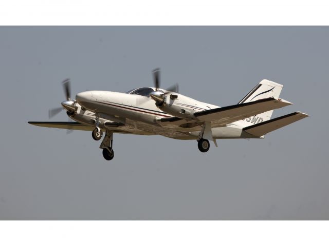 Cessna Conquest 1 (N425WD) - TAke off RW26.