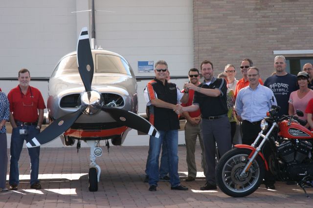 Piper Malibu Mirage (N35CM) - Delivery of my new M-350 at the Piper4 Plant in Vero Beach What a great group of people!!