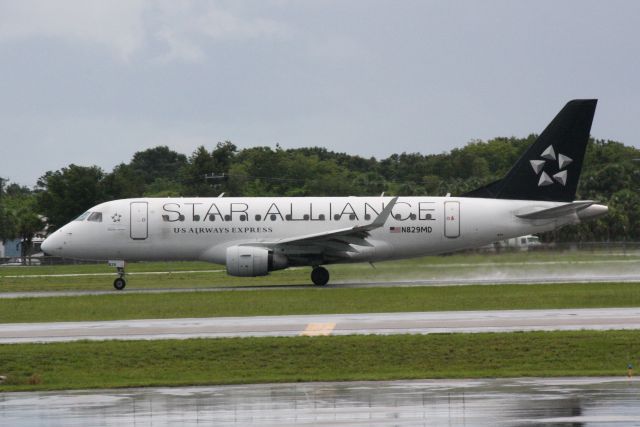 Embraer 170/175 (N829MD) - US Air Flight 3396 operated by Republic (N829MD) departs Sarasota-Bradenton International Airport enroute to Reagan National Airport