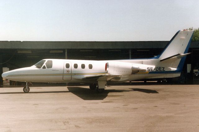 Cessna 500 Citation 1 (SE-DEZ) - Seen here in Jun-92.br /br /Exported to USA 24-Feb-94 as N43BG.br /Converted to C501 in Jan-97 with msn 501-0279.br /Reverted to SE-DEZ in Feb-97,br /reregistered N66HD 2-Apr-04,br /then reverted again to SE-DEZ 26-Nov-04,br /then exported to Netherlands 1-Sep-05 as PH-DEZ.