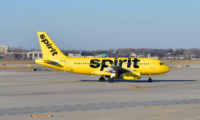 Airbus A319 (N525NK) - Spirit Airlines Airbus A319-132 N525NK in Detroit