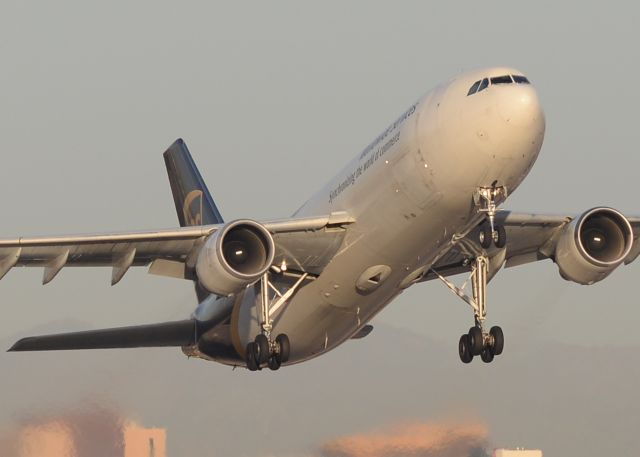 Airbus A300F4-600 (N164UP)