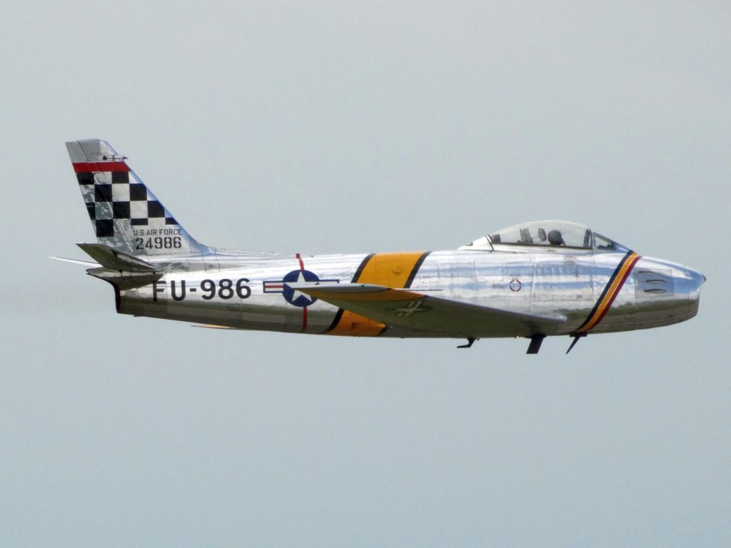 North American F-86 Sabre (N188RL)