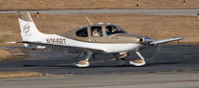 Cirrus SR-22 (N166RT) - heat haze in the way...