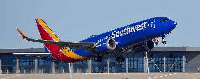 Boeing 737 MAX 8 (N8800L) - phoenix sky harbor international airport 16OCT21