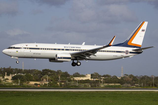 Boeing 737-800 (HS-MVS)