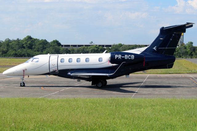 Embraer Phenom 300 (PR-BCB)