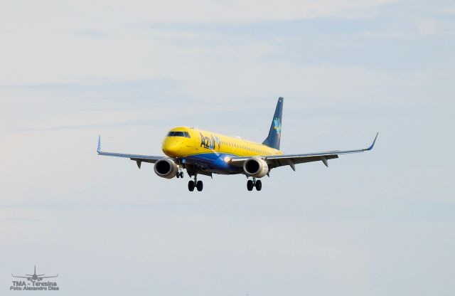 — — -  Embraer ERJ-195AR 