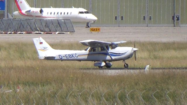 Cessna Skyhawk (D-EBKC)