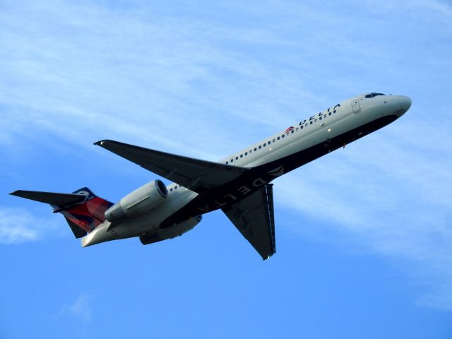 Boeing 717-200 (N989DN)