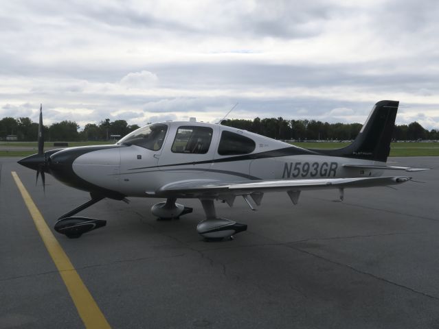 Cirrus SR-22 (N593GR) - 27 AUGUST 2015