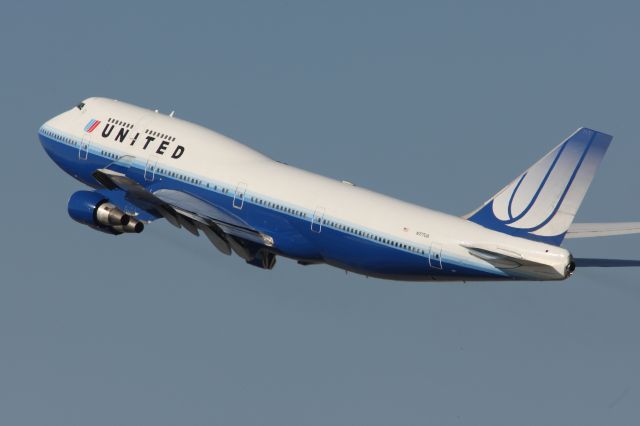 Boeing 747-400 (N177UA)