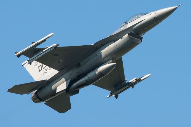 Lockheed F-16 Fighting Falcon (87-0314) - WILD11 departing Andrews for a mission in Evers