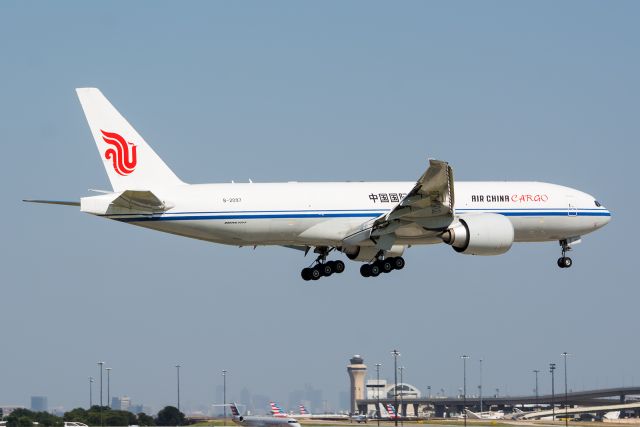 Boeing 777-200 (B-2097) - 07/28/2015 Air China Cargo B-2097 B777F KDFW