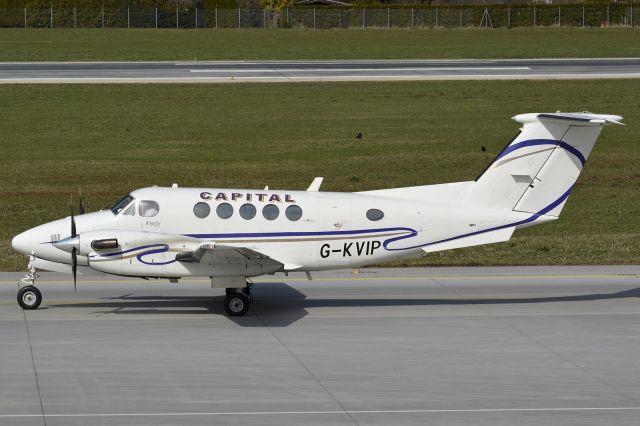 Beechcraft Super King Air 200 (G-KVIP)