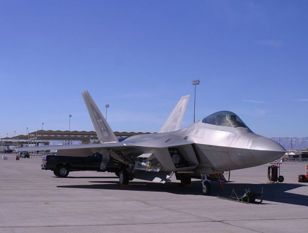 Lockheed F-22 Raptor (N00016) - Nellis Flight Line