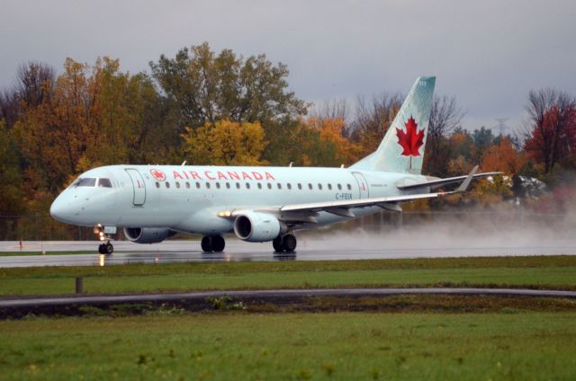 Embraer 170/175 (C-FEIX)