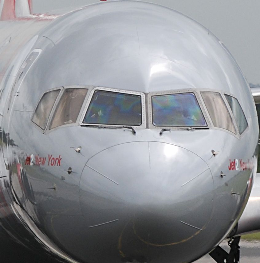 Boeing 757-200 (G-LSAJ) - Jet 2 B757.200 Jet 2 New York arrives in Manchester