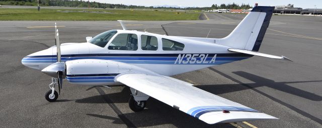 Beechcraft 55 Baron (N353LA)