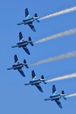 KAWASAKI T-4 — - JASDF-Iruma air showbr /Blue Impulse