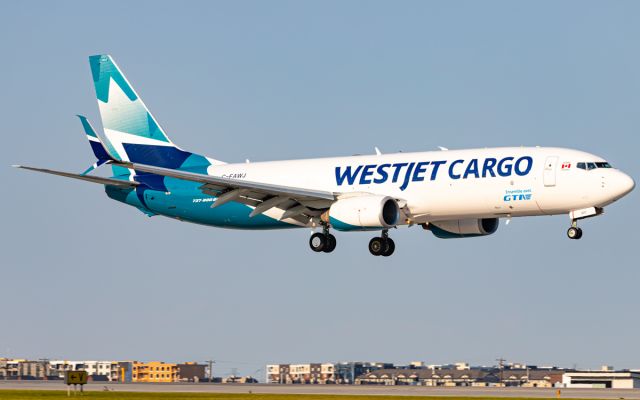 Boeing 737-800 (C-FAWJ)