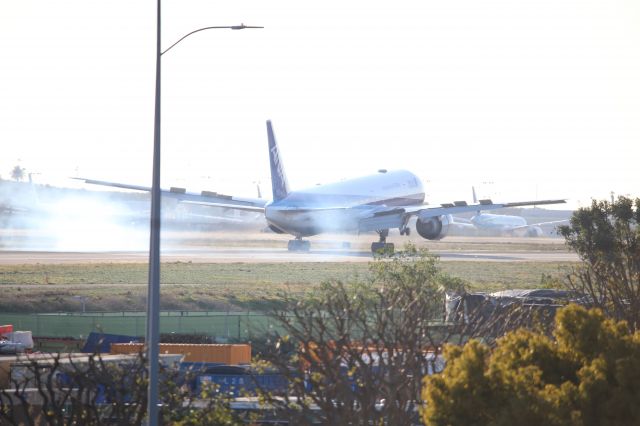 BOEING 777-300ER (JA793A)