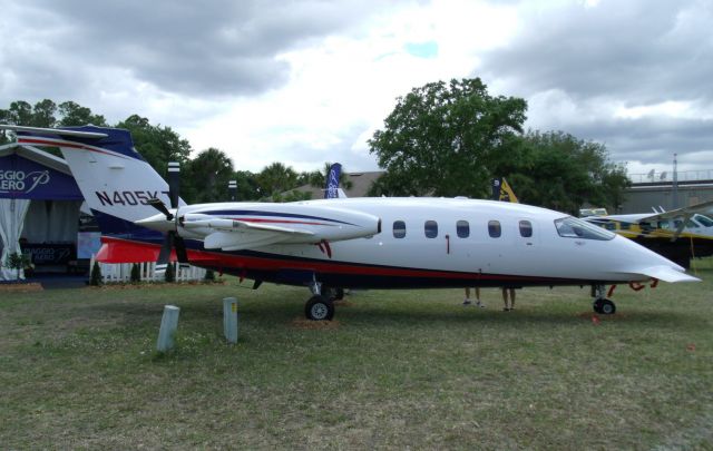 Piaggio P.180 Avanti (N405KT) - Piaggio P-180 at Sun 'n' Fun 2013