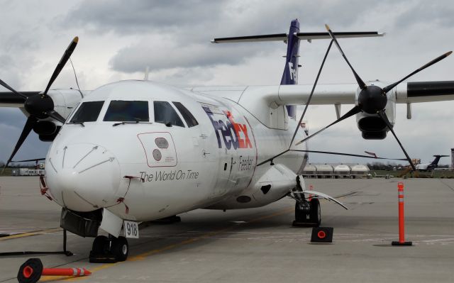 Aerospatiale ATR-42-300 (N918FX) - Up close pic of an ATR 42-300! On the cargo ramp at BUF