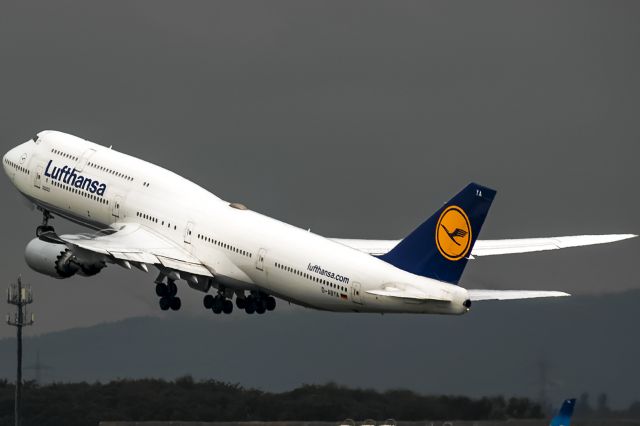 BOEING 747-8 (D-ABYA)