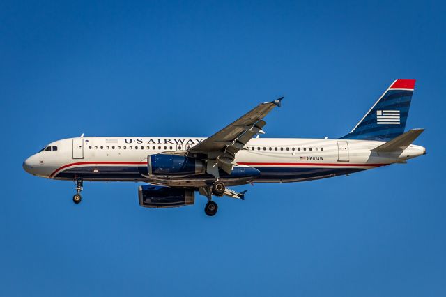 Airbus A320 (N601AW) - Photo by John A Miller, a rel=nofollow href=http://www.PhotoEnrichments.comwww.PhotoEnrichments.com/a