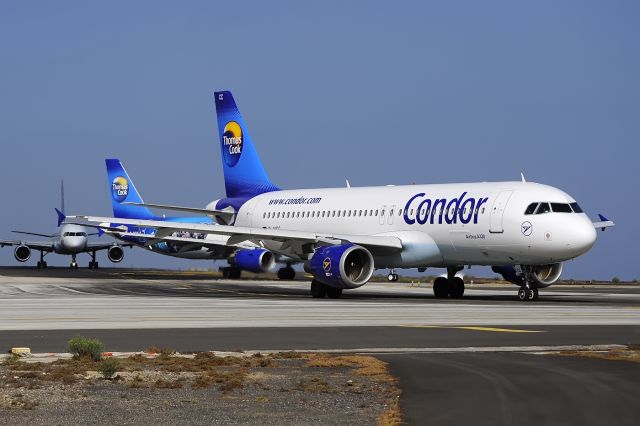 Airbus A320 (D-AICC) - AIRPORT TENERIFE SUR