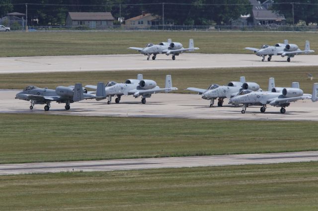 Fairchild-Republic Thunderbolt 2 — - 47th FS flying at Selfridge ANGB