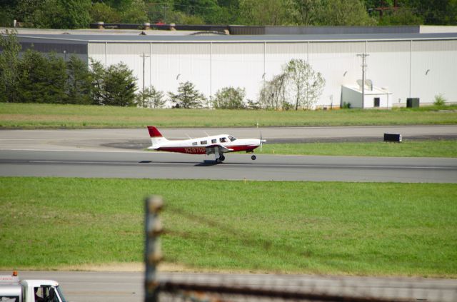 Piper Saratoga (N297HP)