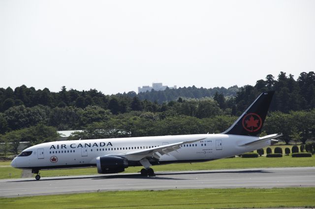 Boeing 787-8 (C-GHPQ) - Landing at Narita R/W16R on 2017/07/10