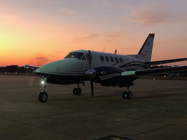 Beechcraft King Air 100 (N93GT)