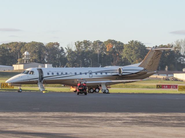 Embraer ERJ-135 (N356BZ)