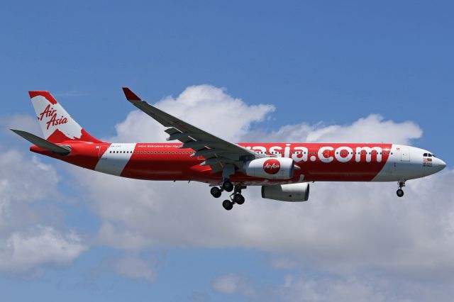 Airbus A330-300 (9M-XXC)