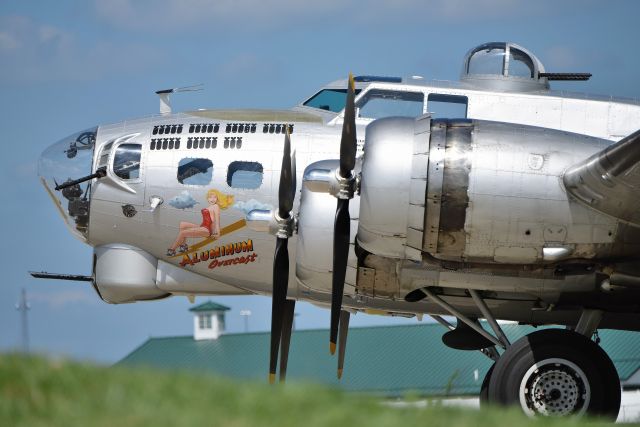 Boeing B-17 Flying Fortress (N5017N) - EAA owned B-17G doing summer tour giving rides. South side of Indy 6-27-18